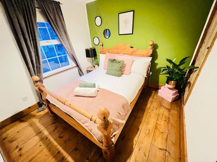 Cosy Cottage In Central Reading Free Parking & Fast Wifi Esterno foto