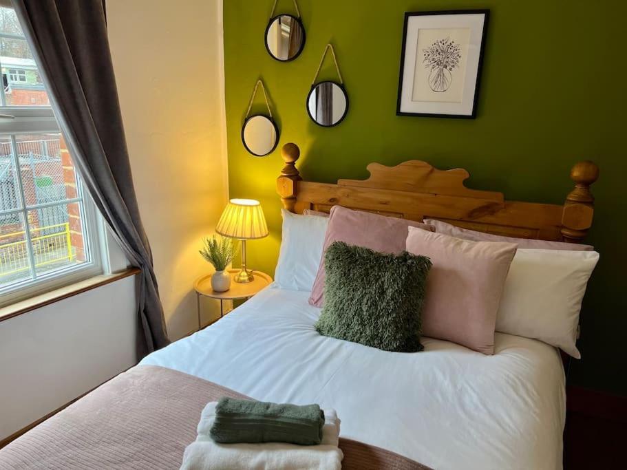 Cosy Cottage In Central Reading Free Parking & Fast Wifi Esterno foto
